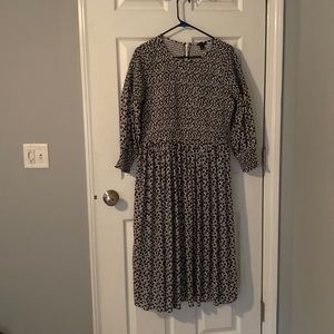 Ann Taylor blue & white midi dress